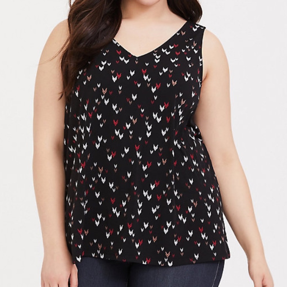 NWT TORRID BLACK STUDIO KNIT CHEVRON PRINT TANK